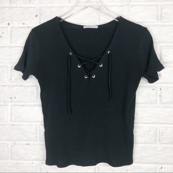 Zara Tops - 3/$25 ZARA Trafaluc lace up shirt